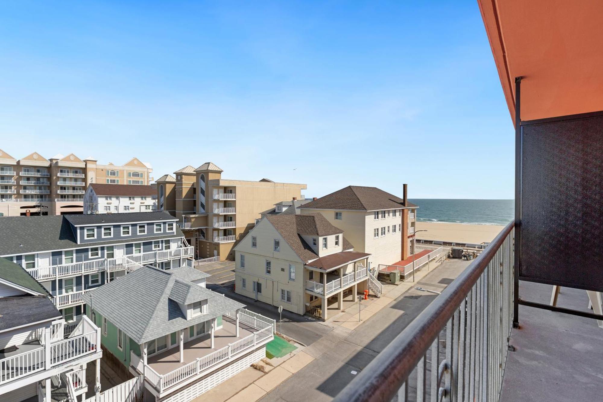 Americana Motor Inn On Boardwalk Ocean City Extérieur photo